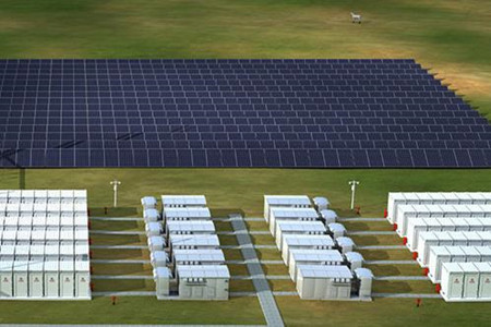 工商業(yè)儲能系統(tǒng)被廣泛用于各種工業(yè)和商業(yè)中